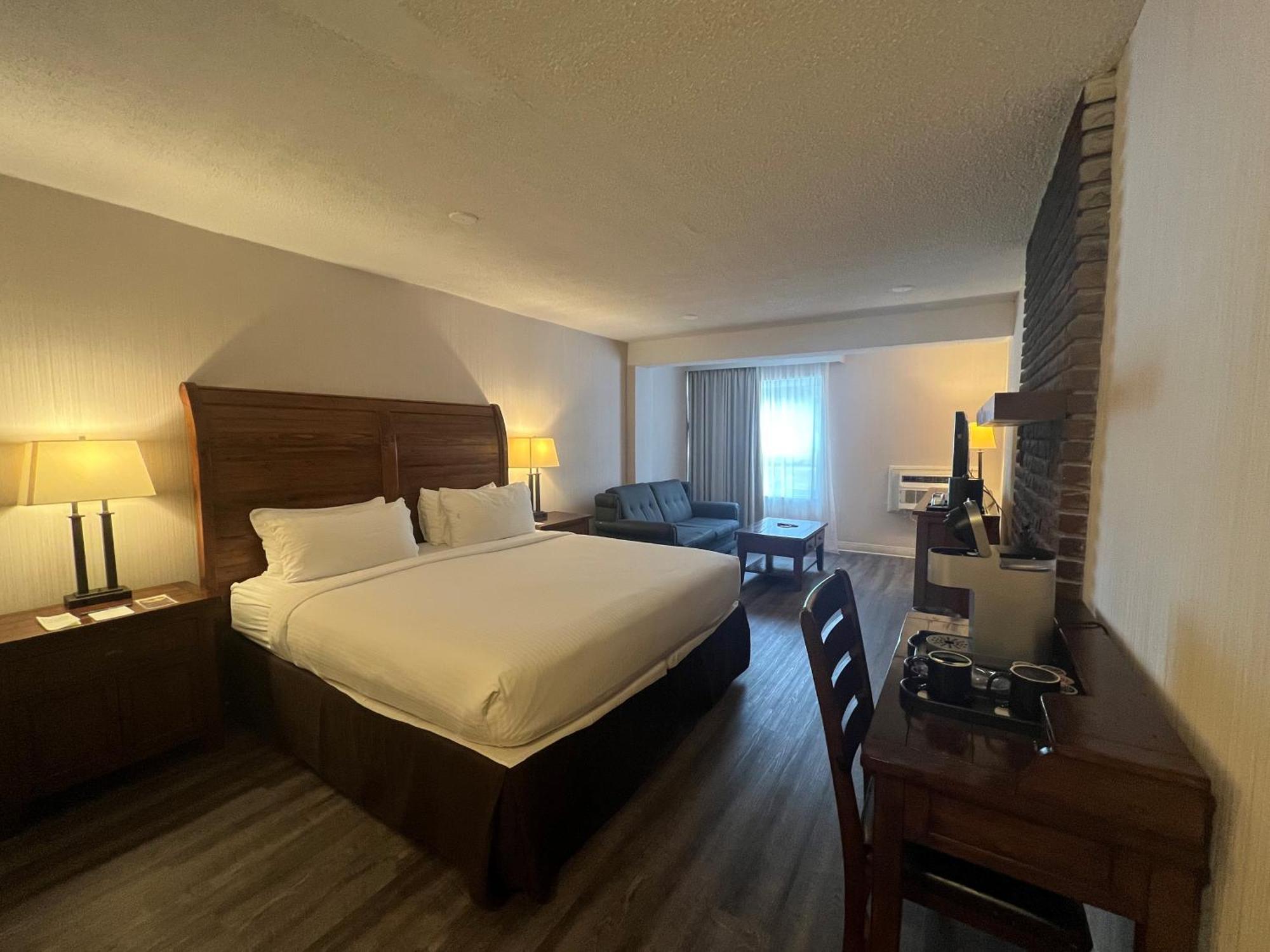 ฮิดเด้น แวลเลย์ รีสอร์ต แอสเซนด์ โฮเต็ล คอลเลคชั่น Hotel ฮันต์สวิลล์ ภายนอก รูปภาพ